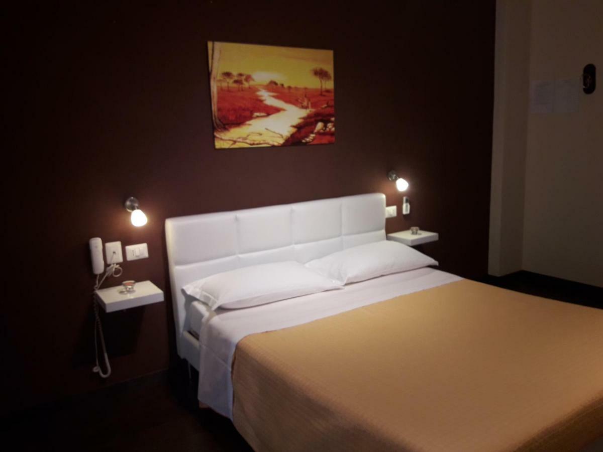 Dolci Ricordi Hotel Bari Bagian luar foto